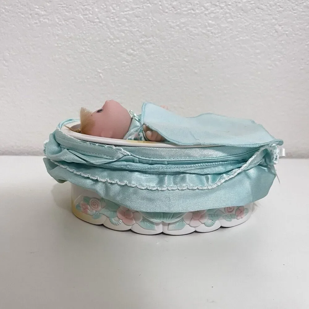 Vintage Cabbage Patch Kids Doll Magic Nursery Cradle Carriage Green Set 1998